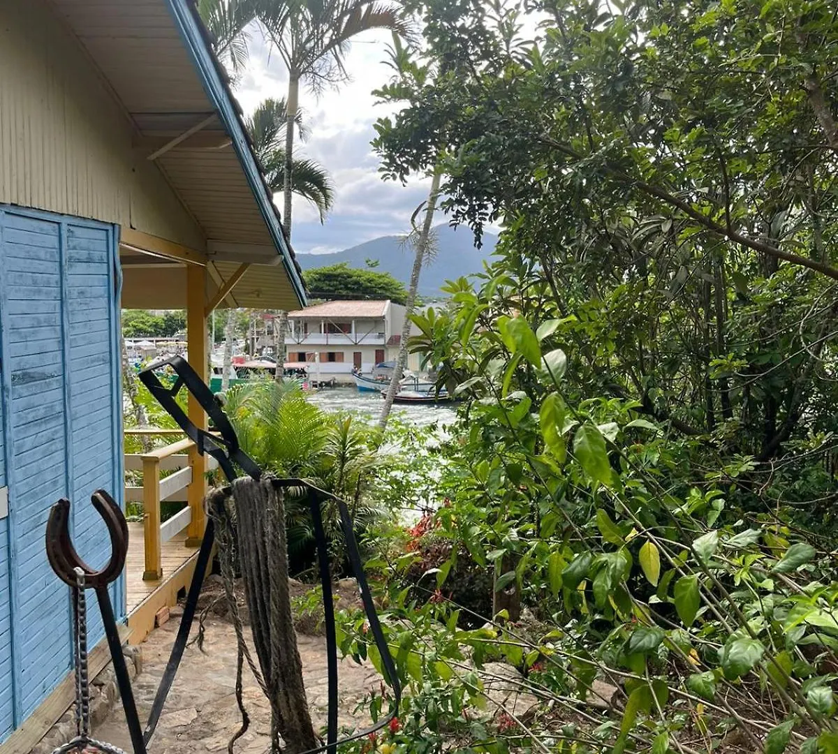 Гостевой дом Oasis Barra Da Lagoa Флорианополис